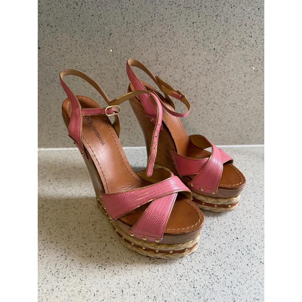 Dolce & Gabbana Pink Lizard Embossed Wood Wedge Sandals Studded Platform 41